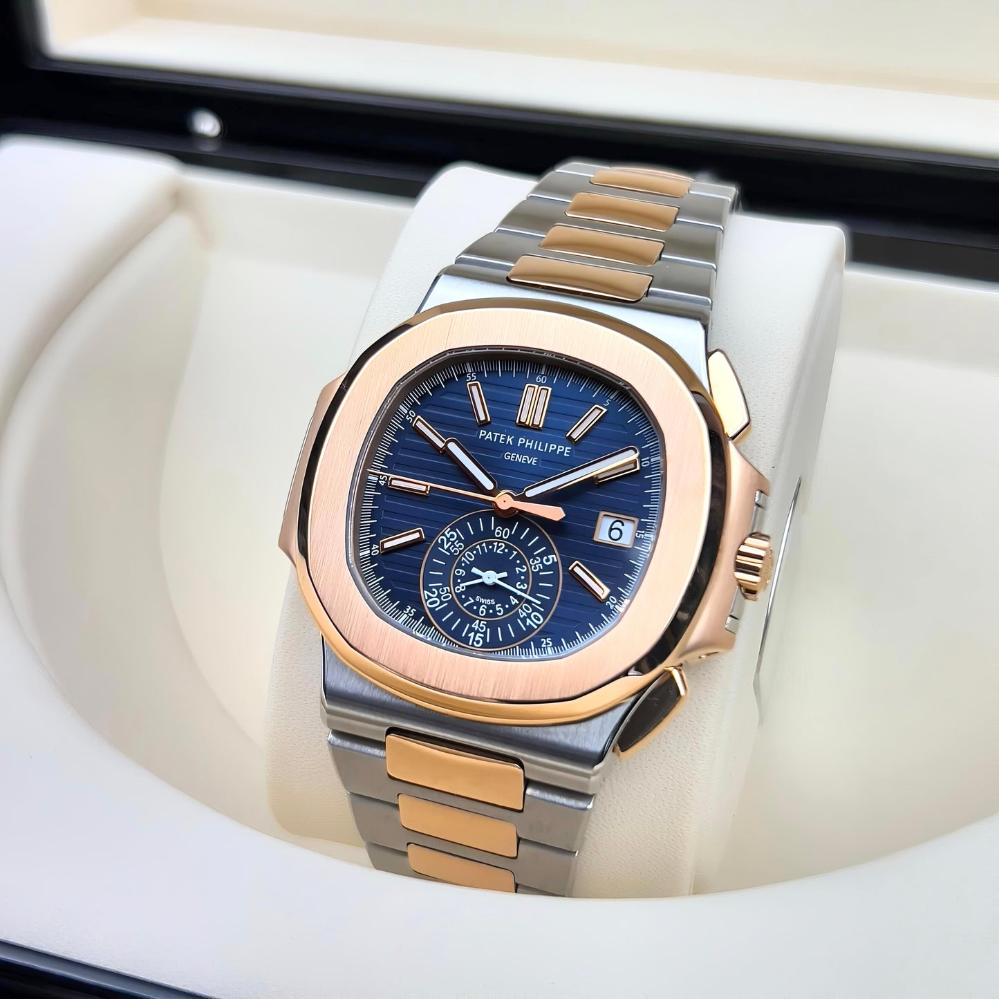 *Patek Philippe Nautilus Ultra-Premium Collection Live Hands-On* 🤩