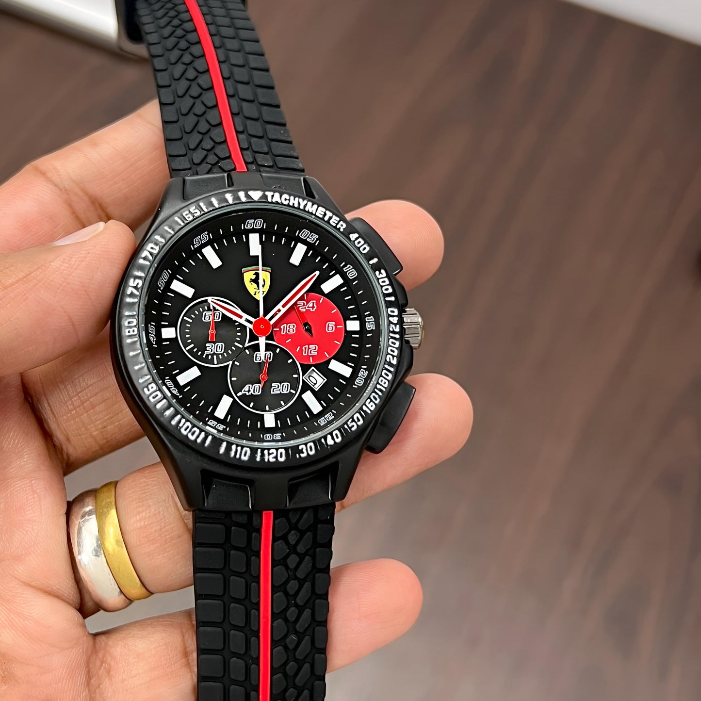 *Sporty Scuderia Ferrari Original Model Series Now Available* 💯