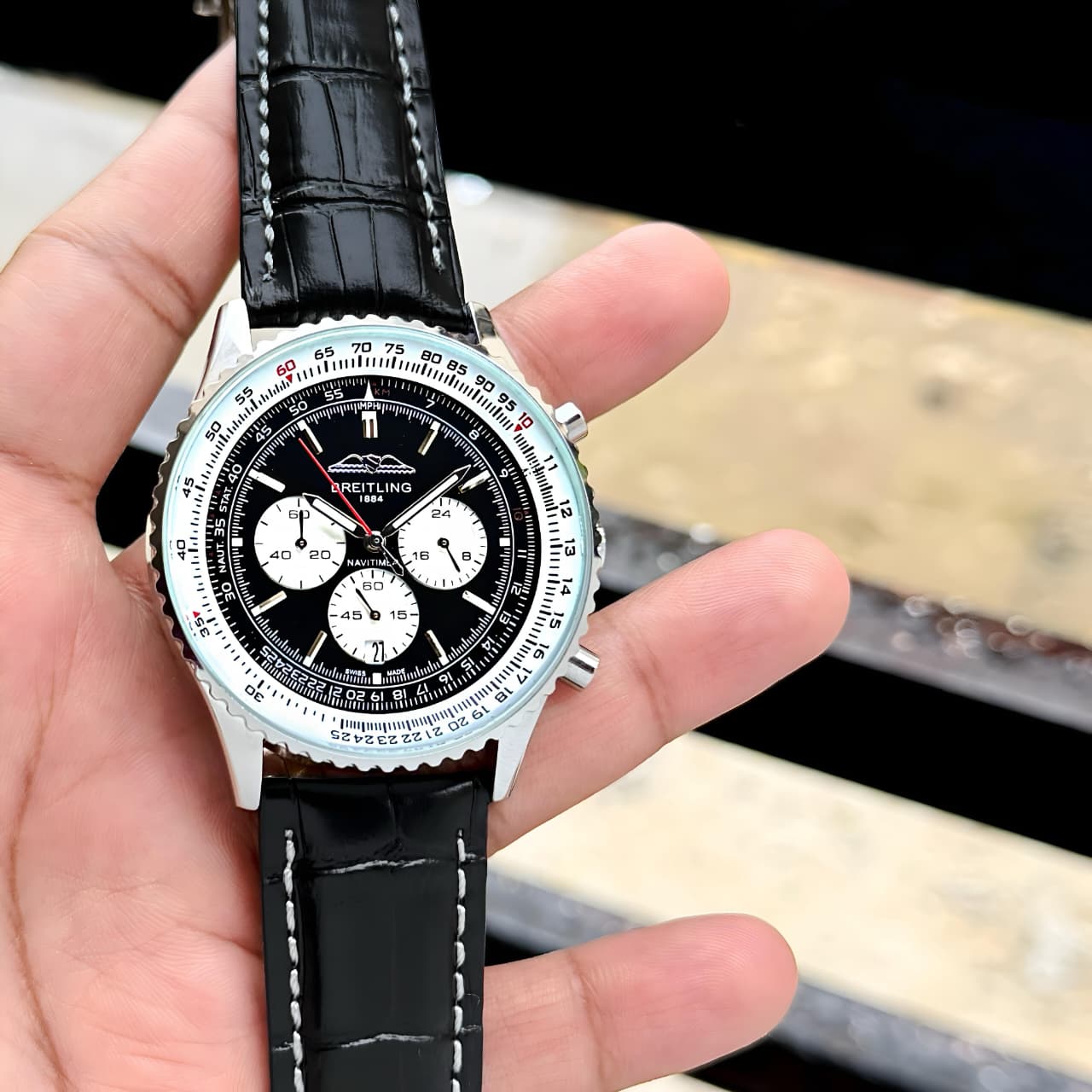 *Breitling Navitimer Original Model Series Now Available* 💯