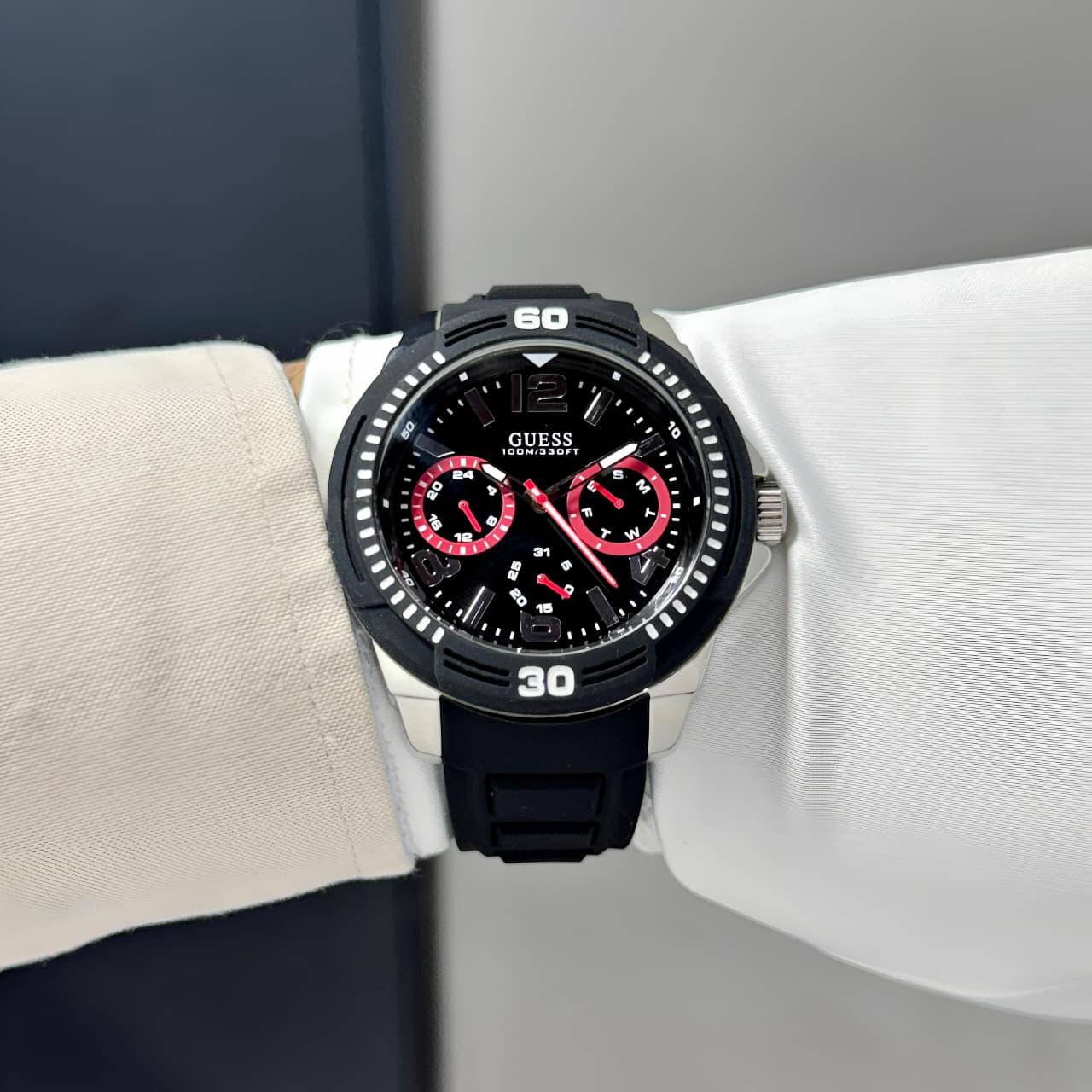 *Sporty Guess Original Model Series Now Available* 💯